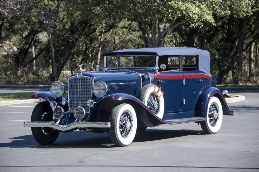  Auburn 8-98 Standard Phaeton Sedan 1931 года  (фото 1 из 2)
